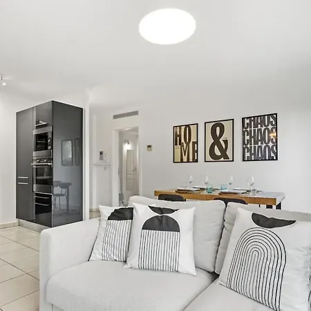 Apartment 46m2 Neuf Pres Vieux Port Et Plages *