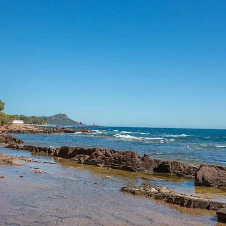 46m2 Neuf Pres Vieux Port Et Plages Fréjus