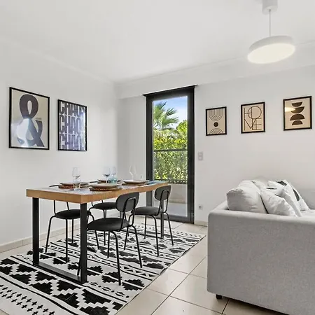 46m2 Neuf Pres Vieux Port Et Plages Apartment Fréjus